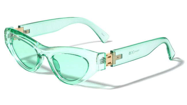 P30549-plastic-gold-hinge-retro-cat-eye-sunglasses-02_650x.jpg