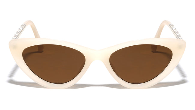 P30563-plastic-pearl-temple-retro-cat-eye-sunglasses-01_650x.jpg